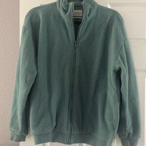 Urban Outfitters Sherpa fleece zip-up jacket size medium